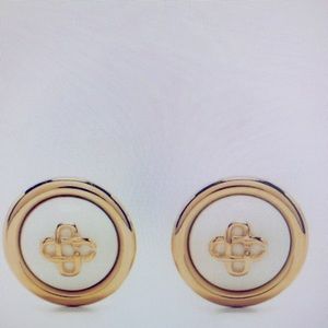 Casablanca Gold-tone detail pearl studs- bold style in a gold tone & decorated
